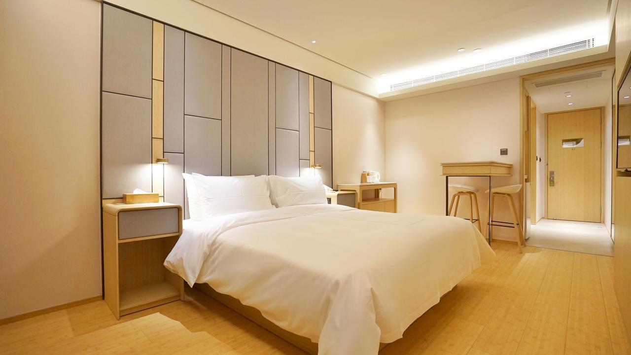 Ji Shijingshan Wanda West 4*